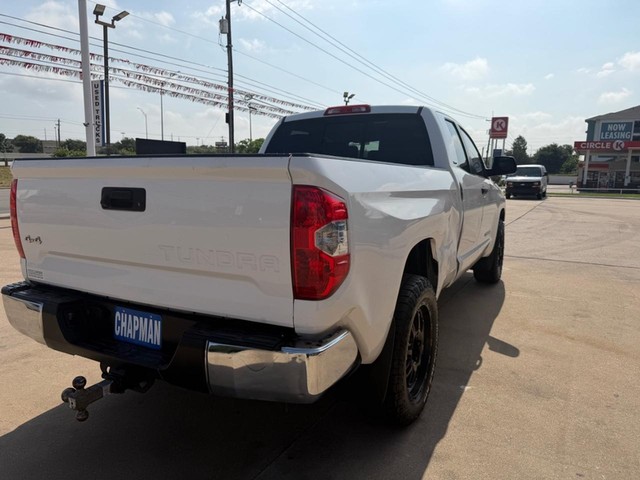 Toyota Tundra 4WD Truck Vehicle Full-screen Gallery Image 07