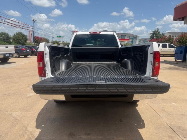 Chevrolet Silverado 1500 Vehicle Full-screen Gallery Image 11