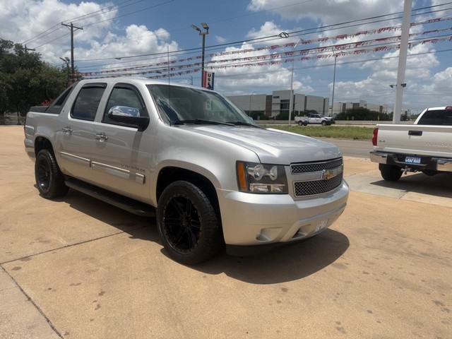 Chevrolet Avalanche Vehicle Full-screen Gallery Image 07