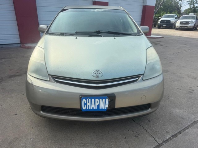 Toyota Prius Vehicle Full-screen Gallery Image 08