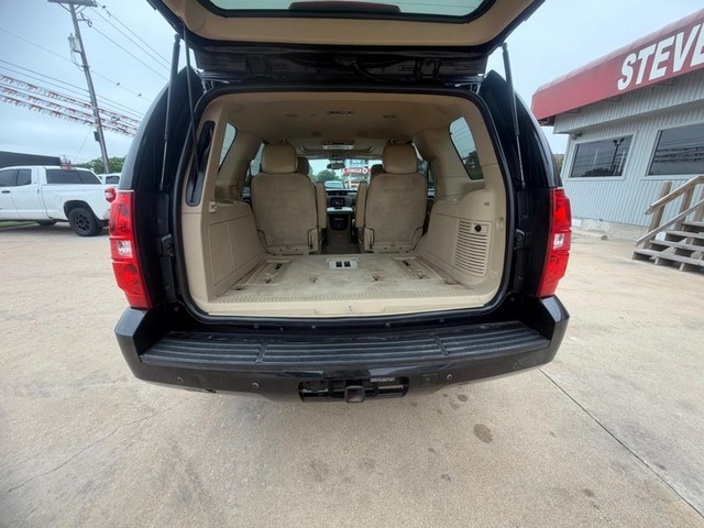 Chevrolet Tahoe Vehicle Full-screen Gallery Image 11