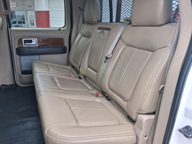Ford F-150 Vehicle Full-screen Gallery Image 09