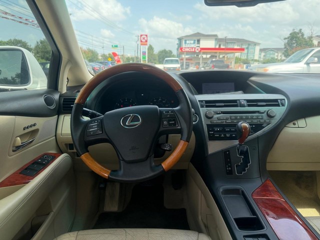 Lexus RX 350 Vehicle Full-screen Gallery Image 10