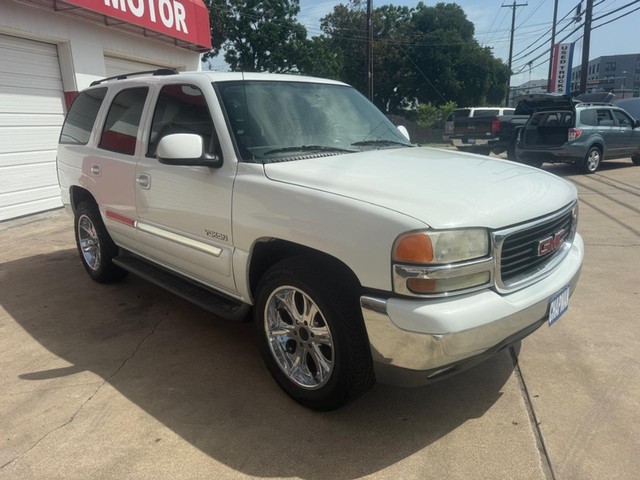 GMC Yukon Vehicle Full-screen Gallery Image 09
