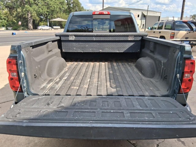 Chevrolet Silverado 1500 Vehicle Full-screen Gallery Image 11