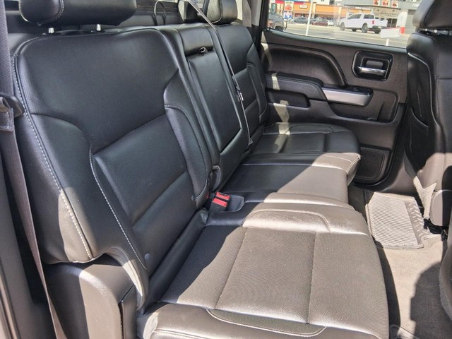 Chevrolet Silverado 1500 Vehicle Full-screen Gallery Image 12