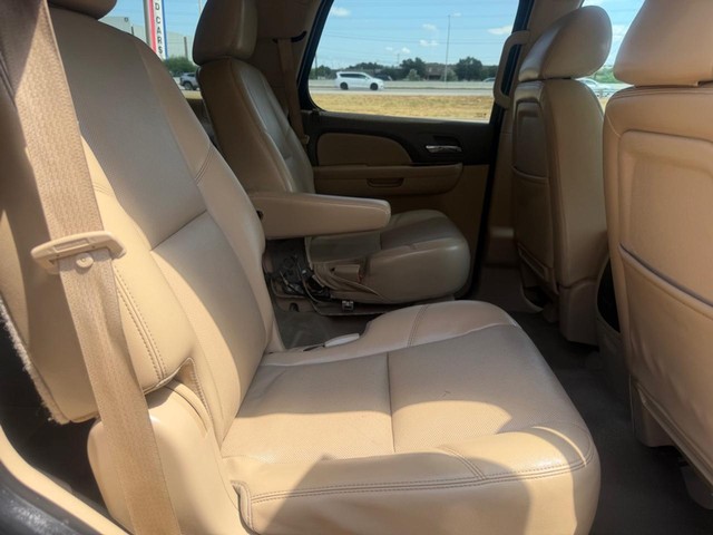 Chevrolet Tahoe Vehicle Full-screen Gallery Image 13