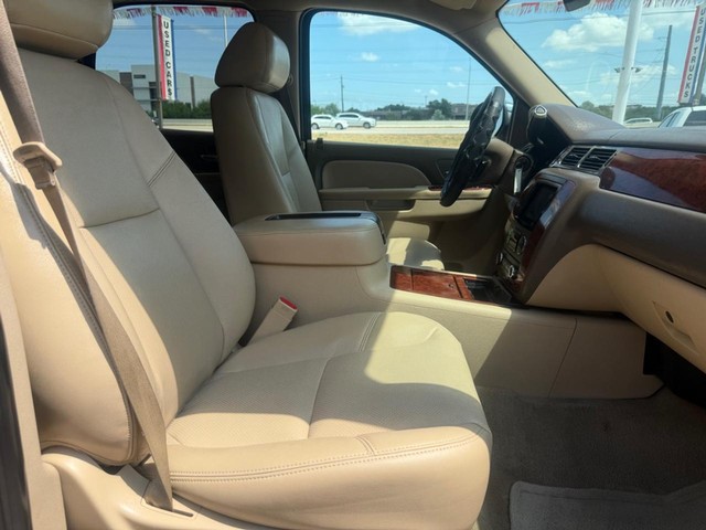 Chevrolet Tahoe Vehicle Full-screen Gallery Image 14