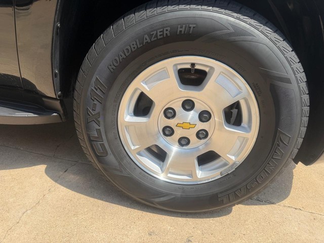 Chevrolet Tahoe Vehicle Full-screen Gallery Image 16