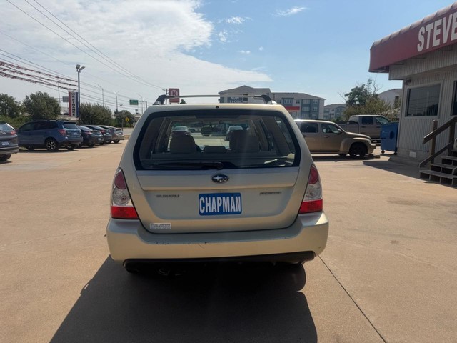 Subaru Forester Vehicle Full-screen Gallery Image 04
