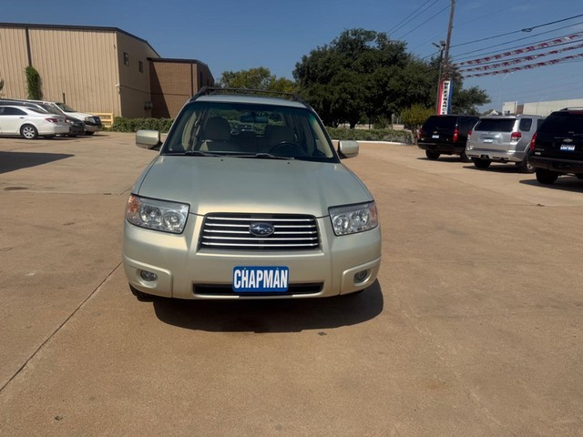 Subaru Forester Vehicle Full-screen Gallery Image 08