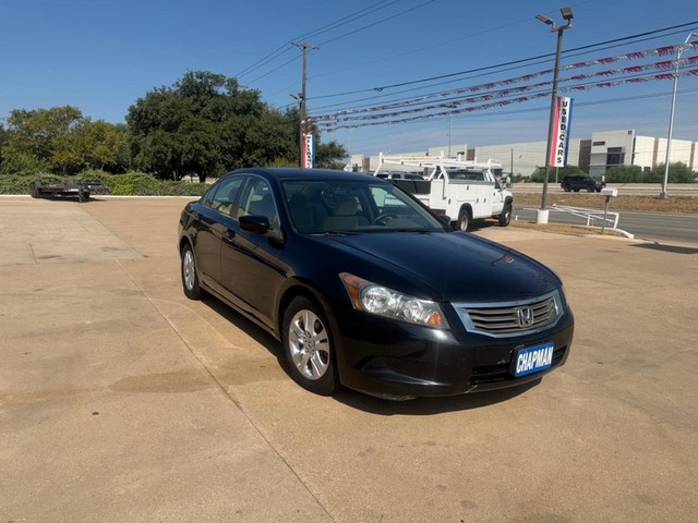 Honda Accord Sedan Vehicle Full-screen Gallery Image 07