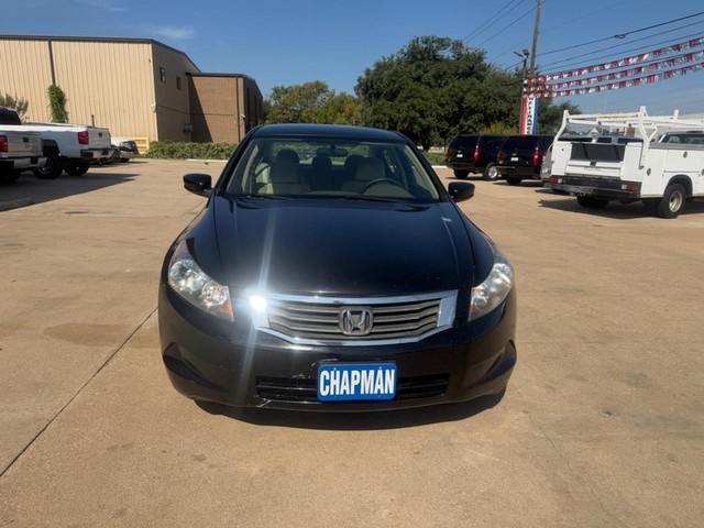 Honda Accord Sedan Vehicle Full-screen Gallery Image 08