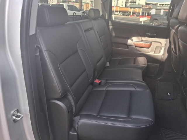 GMC Sierra 1500 Vehicle Full-screen Gallery Image 11