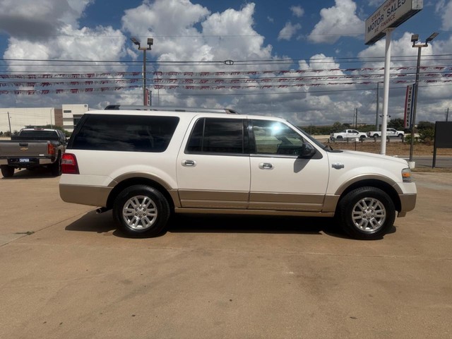 Ford Expedition EL Vehicle Full-screen Gallery Image 06