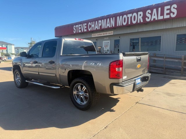 Chevrolet Silverado 1500 Vehicle Full-screen Gallery Image 03