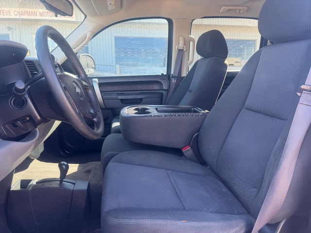 Chevrolet Silverado 1500 Vehicle Full-screen Gallery Image 09