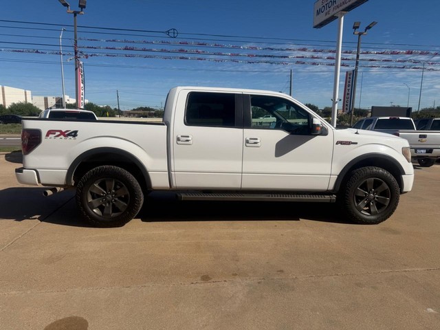 Ford F-150 Vehicle Full-screen Gallery Image 06