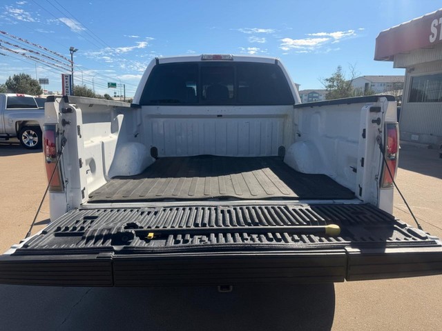 Ford F-150 Vehicle Full-screen Gallery Image 12