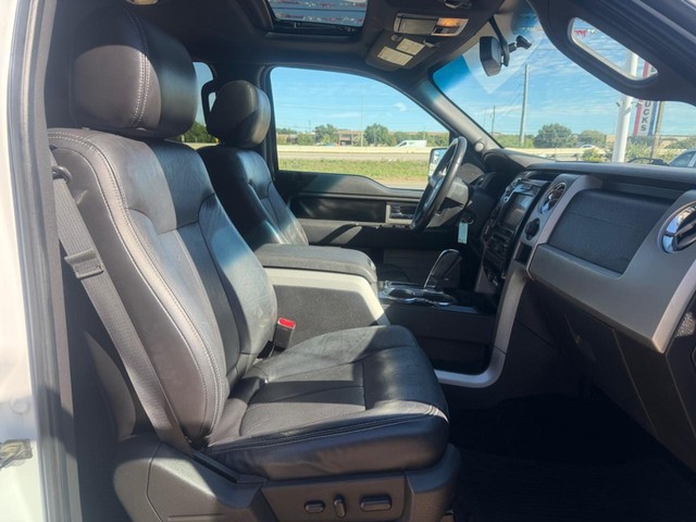 Ford F-150 Vehicle Full-screen Gallery Image 14