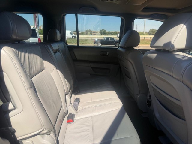 Honda Pilot Vehicle Full-screen Gallery Image 14
