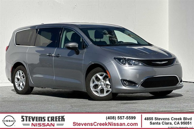 more details - chrysler pacifica