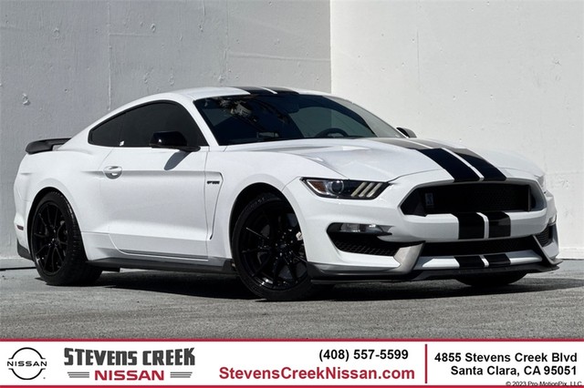more details - ford mustang