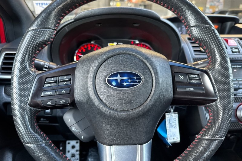 Subaru WRX STI Vehicle Full-screen Gallery Image 21