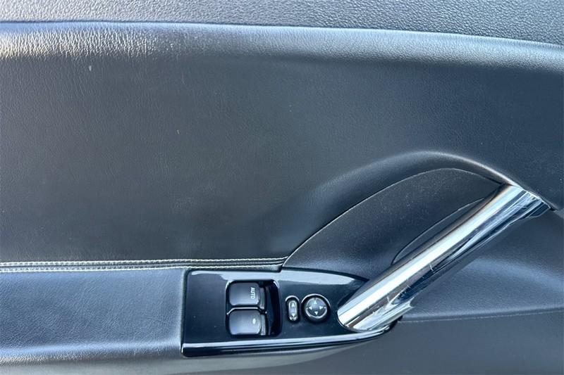 Saturn Sky Vehicle Full-screen Gallery Image 12