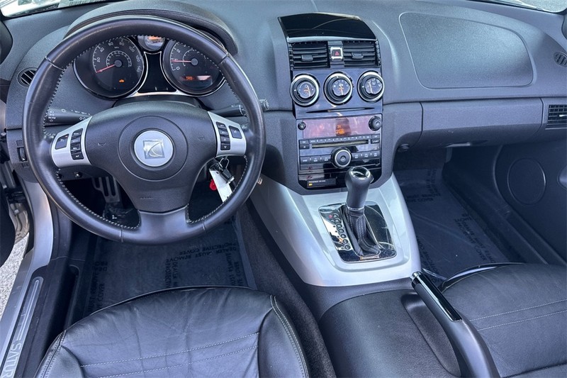 Saturn Sky Vehicle Full-screen Gallery Image 13