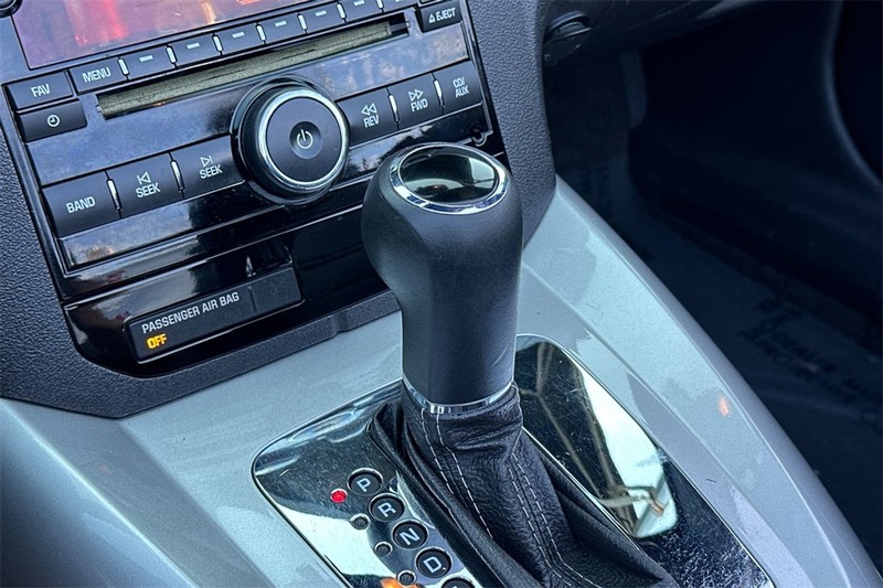 Saturn Sky Vehicle Full-screen Gallery Image 19