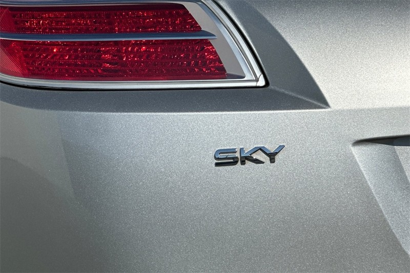 Saturn Sky Vehicle Full-screen Gallery Image 24