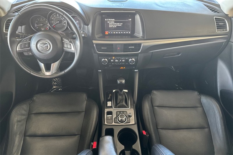 Mazda CX-5 Vehicle Full-screen Gallery Image 13