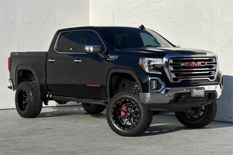 GMC Sierra 1500 Vehicle Full-screen Gallery Image 02