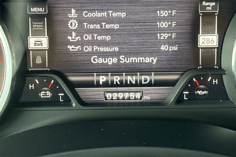 Ram 3500 Vehicle Full-screen Gallery Image 25