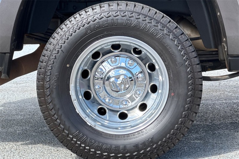 Ram 3500 Vehicle Full-screen Gallery Image 26