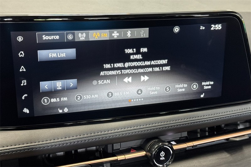 Nissan ARIYA Vehicle Full-screen Gallery Image 17