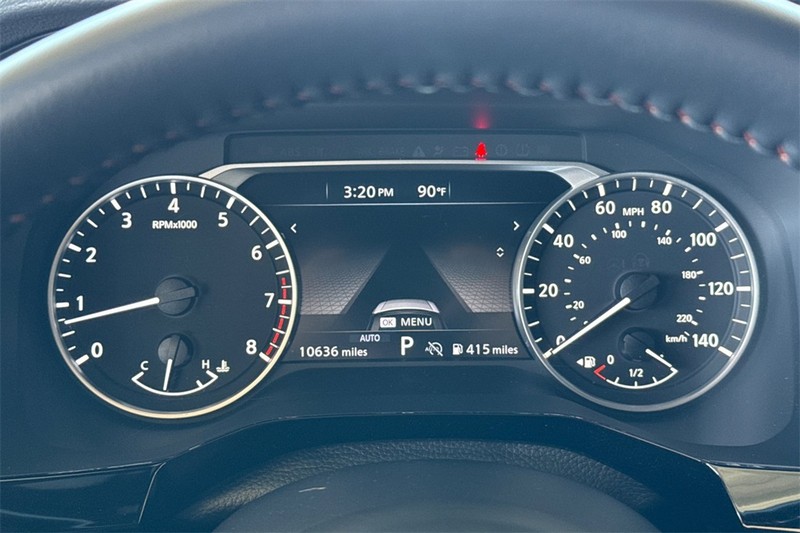 Nissan Pathfinder Vehicle Full-screen Gallery Image 23