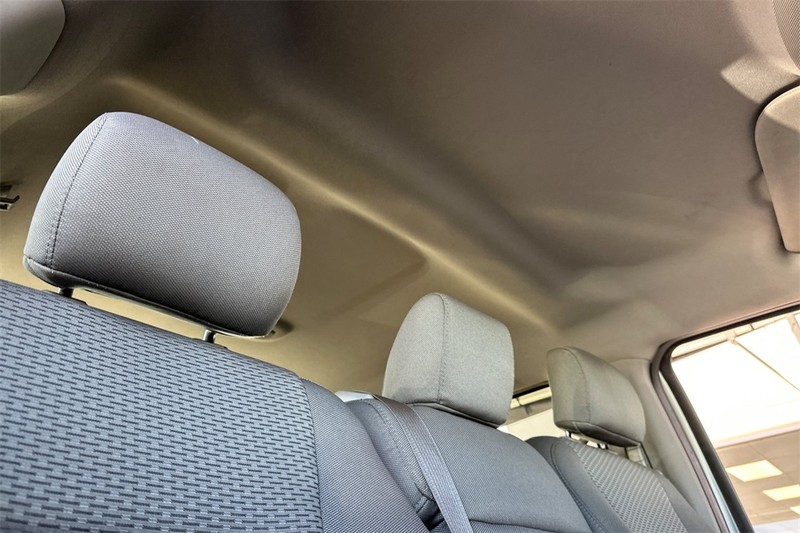 Ford F-150 Vehicle Full-screen Gallery Image 16