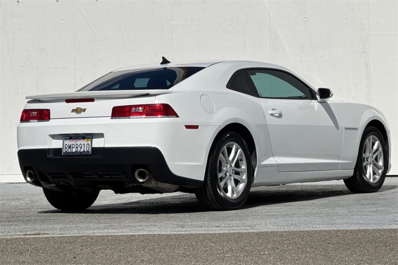 Chevrolet Camaro Vehicle Full-screen Gallery Image 04