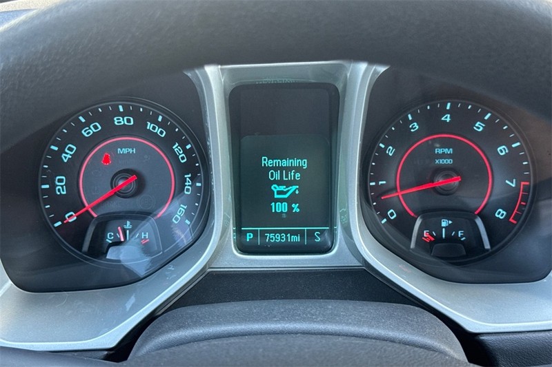 Chevrolet Camaro Vehicle Full-screen Gallery Image 21