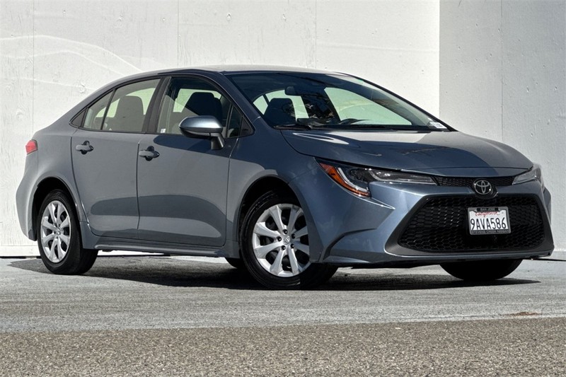 Toyota Corolla Vehicle Full-screen Gallery Image 02