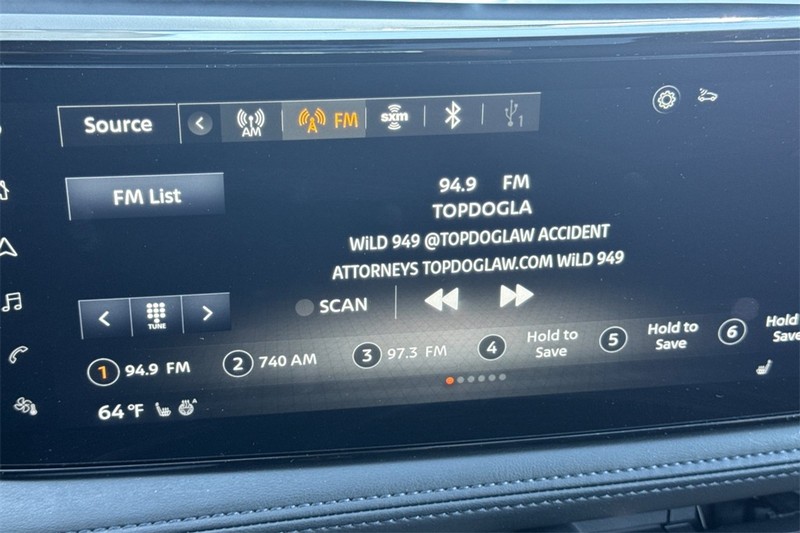 Nissan ARIYA Vehicle Full-screen Gallery Image 18