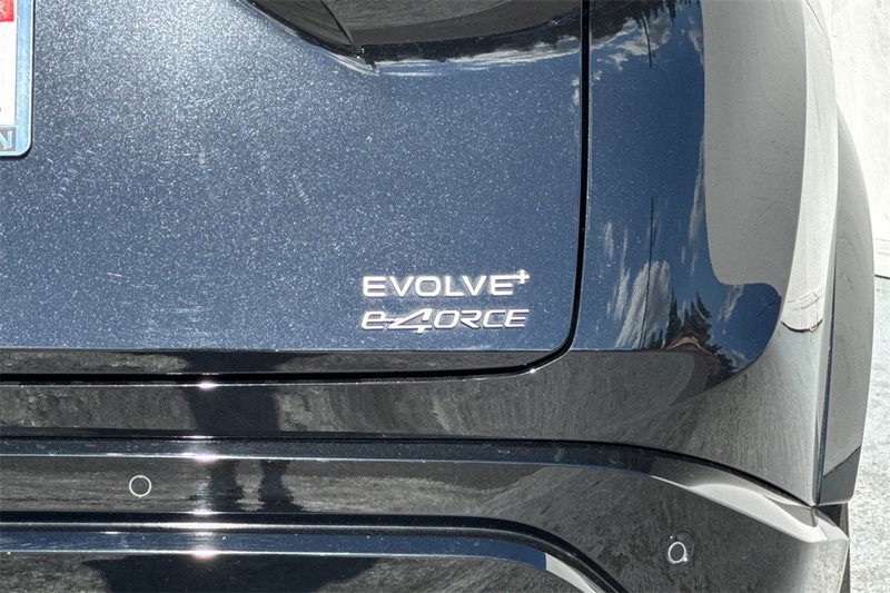 Nissan ARIYA Vehicle Full-screen Gallery Image 28