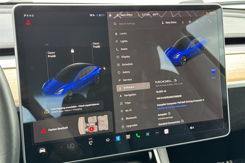Tesla Model 3 Vehicle Full-screen Gallery Image 26