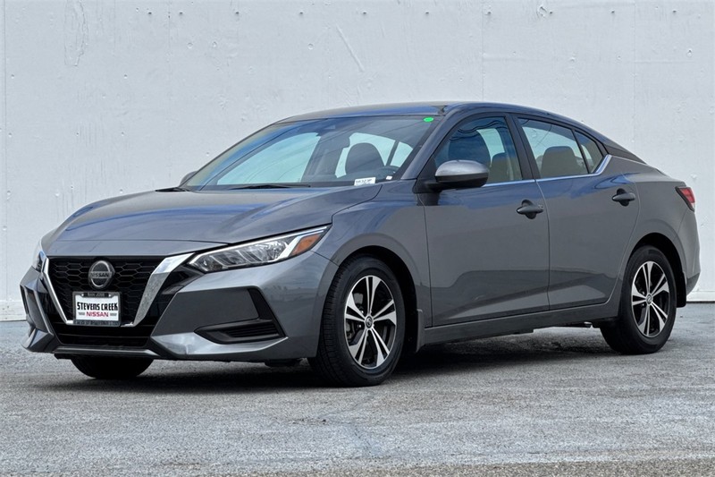 Nissan Sentra Vehicle Full-screen Gallery Image 08