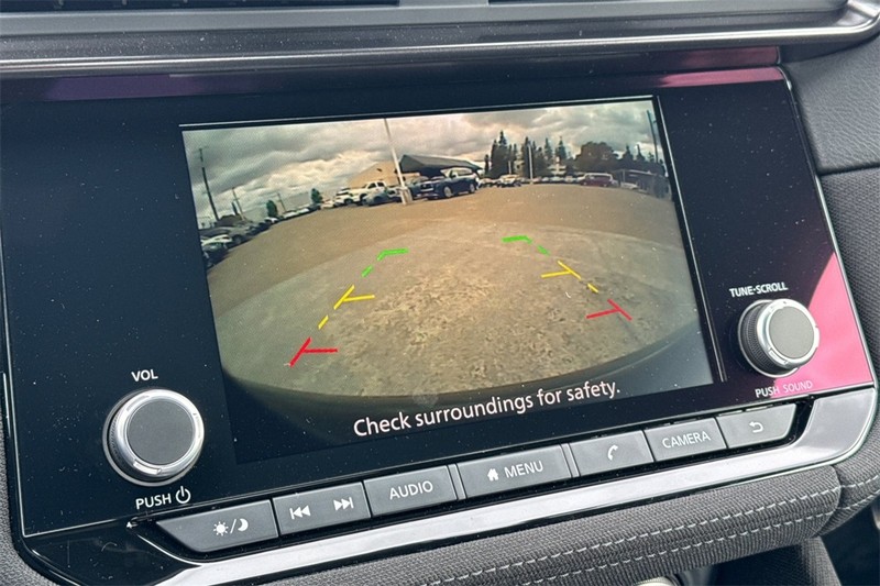 Nissan Z Vehicle Full-screen Gallery Image 16