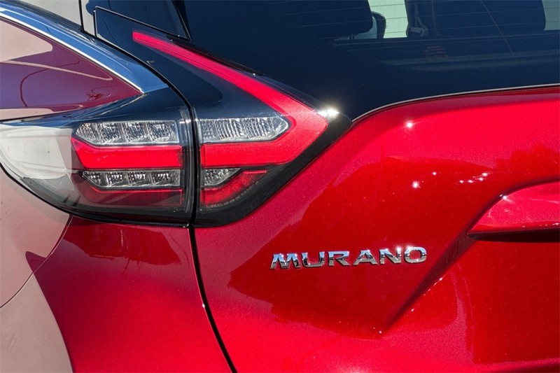 Nissan Murano Vehicle Full-screen Gallery Image 27