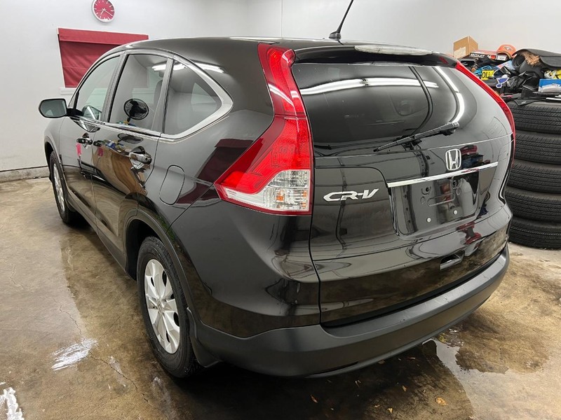 Honda CR-V Vehicle Full-screen Gallery Image 4