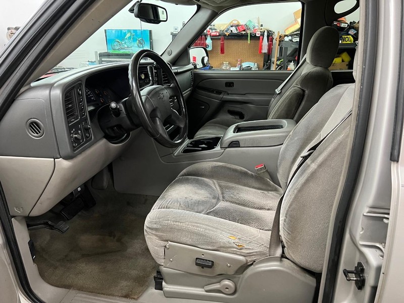 Chevrolet Tahoe Vehicle Full-screen Gallery Image 5